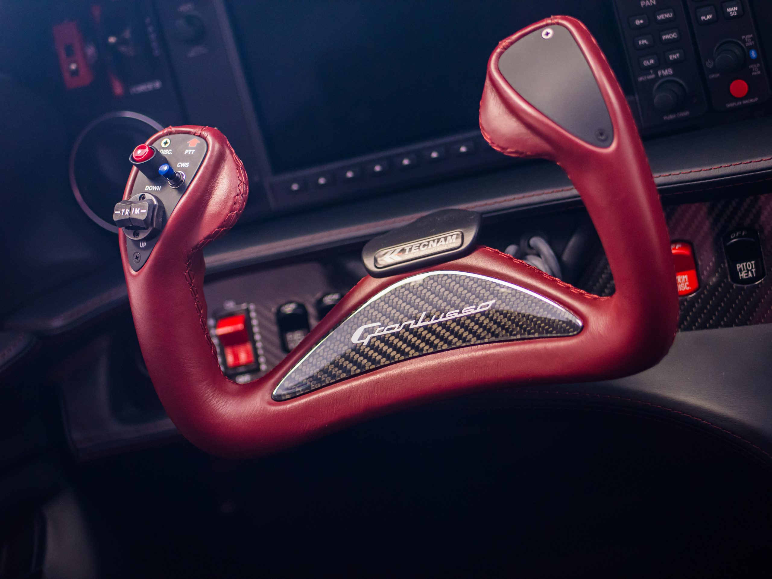 Gran Lusso RED Interior (13)