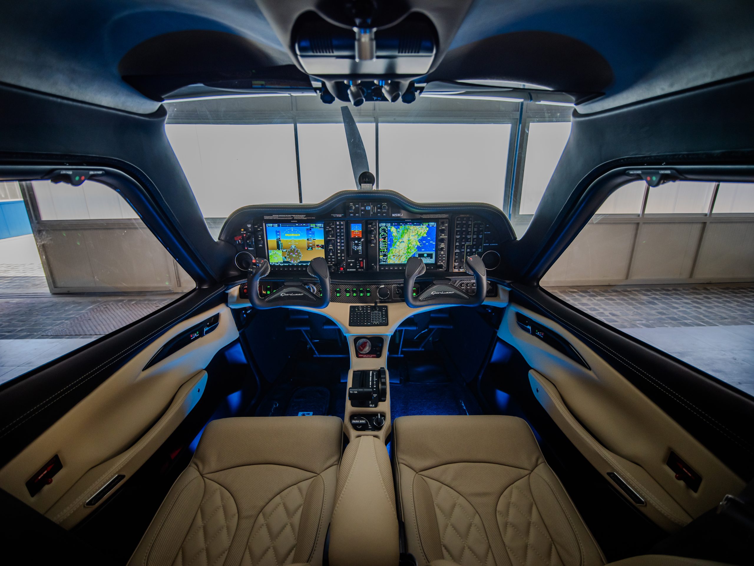 GranLusso-INT-1